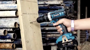 MAKITA สว่านไร้สาย 3 ระบบ รุ่น 299V/399V แรงบิดสูงสุด 950N m เจาะกระแทกได้ทุกงาน คอนกรีต เหล็ก ไม้ พร้อมแบตเตอรี่ลิเธียม 2 ก้อนฟรี