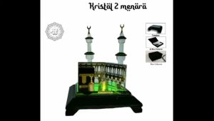 Kristal Miniatur Kabah 2 Menara