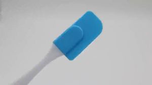 Spatula Silicone Alat Aduk Adonan Kue Anti Lengket Food Grade Elastis Tahan Panas Oles Cake Silikon