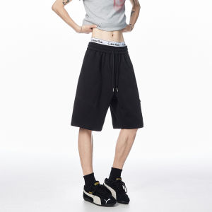 กางเกงขาสั้นกีฬาลำลองสำหรับผู้ชาย สีขาวเทา ทรงหลวม ทรงปกติ สำหรับฤดูร้อน กางเกงขาสั้นสำหรับเล่นบาสเก็ตบอลและวิ่ง กางเกงขาสั้นทรงห้าแฉกสำหรับวัยรุ่น