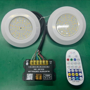 ไฟสปอตไลท์ใต้น้ำ 12V สำหรับสระว่ายน้ำ น้ำพุ และภูมิทัศน์ แบบเรซิ่นกันน้ำ IP68 ดีไซน์บางเฉียบ แสง RGBW และแสงขาวโทนเย็น กำลังไฟ 18 วัตต์ 6 สาย