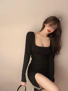 ชุดเดรสกระโปรงสั้น  งานโชว์หุ่นสุดแซ่บ  มินิเดรสแขนยาว