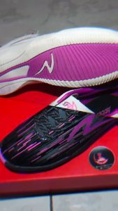 Sepatu Futsal Terlaris Specs Lightspeed Reborn Hitam Gold Accelerator Infinity Cewek Cowok