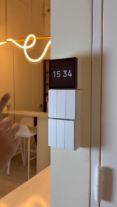 Outsmart Zigbee Control Center Touch Screen Panel 4 inch Smart Home Management High Definition