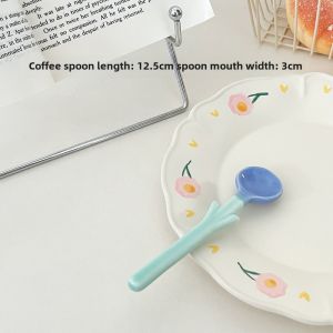 Ins Style Ceramic Dinnerware Floral Design Long Handle Spoon for Soup Dessert Cake Handmade Craftsmanship High Aesthetic Value