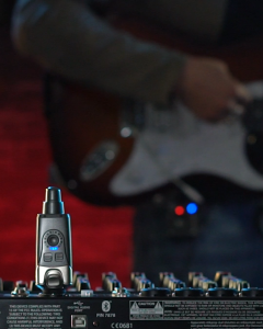 (ใช้โค้ดลดอีก10%) Xvive U4 Digital Wireless In-Ear Monitor System ไวเลส อินเอียร์มอนิเตอร์