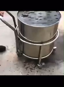 ชั้นวางถังซุปเชิงพาณิชย์สแตนเลสหนา ชั้นวางถังฉนวนโรงอาหารพร้อมที่จับ