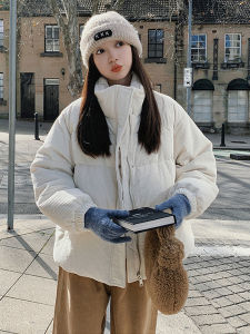 เสื้อแจ็คเก็ตผ้าคอร์ดูรอยหนาสำหรับผู้หญิง ฤดูหนาว 2025 ใหม่ ขนาดเล็ก นักเรียน แจ็คเก็ตแบบอบอุ่น อบอุ่น แฟชั่น เสื้อคลุมกันหนาว