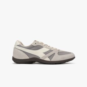 Retro Fashion Slim Sole Women Leather Training Casual Shoes
