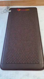 Thảm đá nhiệt nóng HQFanocare dòng cao cấp KT 90x190x3.5cm đá lục giác mắt ngọc kèm sóng siêu dài(Tặng quà)