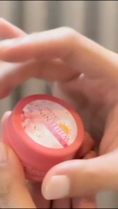 BOTOX WHITENING (DAY AND NIGHT CREAM)