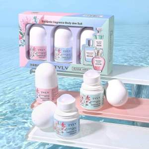 浪漫香氛香体露套装 (1套3支) Romantic Fragrance Deodorant Set #滚珠设计,减少空气接触,保留有效活性,清爽速干不脏衣✨,小巧精致,可随身携带放包 告别腋下汗臭,止汗无负担,持续留香一整天🌈