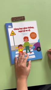 Sách thiếu nhi - Cùng Học Giao Thông Ngại Gì Xe Cộ - Đinh Tị