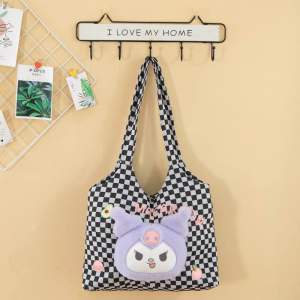 Túi Xách Đeo Vai Gấu Dâu Lotso Size 40cm May Gấu Nổi -Vải Nỉ Bông Màu Hồng Siêu Dễ Thương Siêu Cute