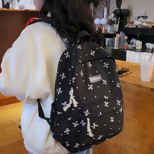Women Shoulder Bag is a Must-Have Item For Travel FashionableCute Simple Printed Handbag
