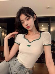 Spicy Girl Slim Fit V-Neck Knitted Short Sleeve T-Shirt Womens White Summer Design Unique Ice Silk Color Block Short Top Trendy