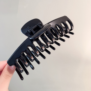 Extra Large Hair Claw for Women with Multiple Hair Accessories Stylish Japanese and South Korean Design