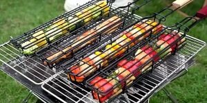 3 pcs BBQ Mesh Grill Nonstick Heat-resistant Wooden Handle BBQ Grill Basket Portable Grilling Kebab Party Barbecue Tools