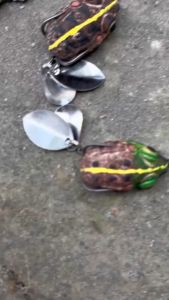 SÁT THỦ CÂU LURE NHÁI HƠI EMO DÀI 3.5 PHÂN NẶNG 6.5 GAM CHUYÊN LÓC CHẤT CAO SU NON CAO CẤP NHẬP CỦA THÁI LAN