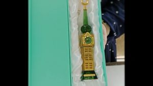 MIniatur Kristal Menara Jam Mekah Besar