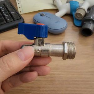 KRAN AIR BESI BC DRAT 1/2 INCH - Keran Air Taman Kran Tembok Model Onda