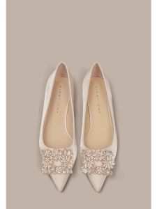 Elegant Low Heel Flat Bottom Wedding Shoes for Women Diamond Embellished Single Shoes Daily Wear Comfortable Wedding Gown