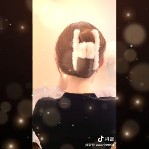 AW กิ๊บหนีบผม แต่ด้วยผ้าขนนุ่มๆ น่ารัก สไตล์เกาหลี แฟชั่นสำหรับผู้หญิง Hair Clips