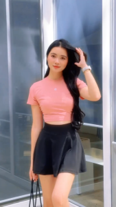 Bộ thể thao nữ pickleball đánh cầu lông KSMLOOK gồm chân váy ngắn và áo croptop đồ tập thể dục nữ ngắn S0818