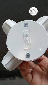 T dus 3 Cabang Warna putih T Dos