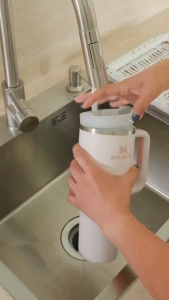 SG Stock|STANLEY The Quencher H2.0 FlowState™ Thermal Cup Reusable Straw Bottle Lid 30 OZ (887ML)