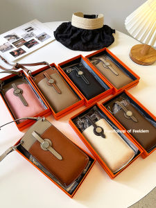 Feeldem Top Layer Cowhide Mobile Phone Bag for Women 2023 New Contrast Color Simple Design Lightweight Crossbody Bag Trendy