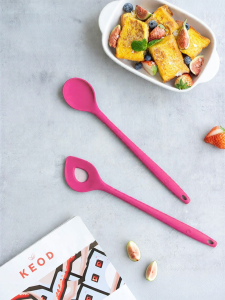 kochblume | Heat-resistant Long-handled Silicone Spoon