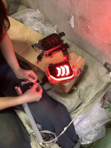 Đèn Led Gầm Sau Everest 2022 2023 2024 2025 2026 - Thay Đèn Phản Quang Sau Thành Có Led Xe Everest
