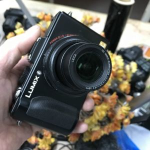Máy ảnh Lumix LX5