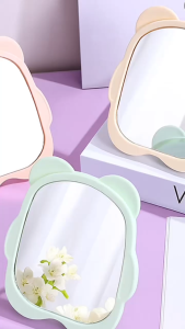 Bayar Di Tempat - Cermin Make Up Portable  / Cermin karakter Kartun Lucu / Cermin Make Up Kartun Style / Cermin Meja Karakter Kartun