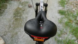 Yên Xe Đạp Thể Thao Thoáng Khí Chống Nước Chống Sốc An Toàn Chất Liệu Cao Cấp