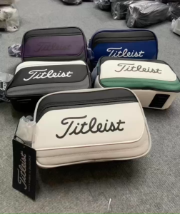 Túi Golf Titleist Túi Golf Cầm Tay Mẫu Mới 2025 Thương Hiệu Titleist Chất Liệu Da tổng hợp kết hợp vải Chống nước chống thấm Nhỏ gọn tiện lợi đựng bóng golf và đồ cá nhân.Titleist Clutch Bag