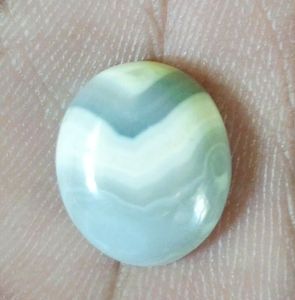 batuakik)junder)tarikan)dimakam wot galeh)guna)derajatpangkat/berwibawa/kaewibawaan/terpandang/ternama/tenar/terkenal/kondang/beken/disegani banyak orang/disukai banyak orang/diagungkan banyak orang/dicintai temen&banyak orang)