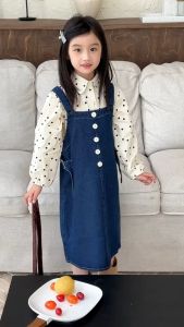 Set váy cho bé gái 5-10 tuổi đính 5 cúc váy vải bò phong cách Hàn Quốc kiểu dáng thời trang