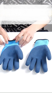 Waterproof and Wear Work Gloves for Fish Catching and Aquatic Seafood Handling
