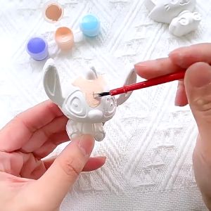 SCOOL Plaster Paint Figurine ( Random shipment ) with Box Paint and Brush/1set
