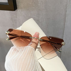 JN IMPRESSION แว่นกันแดดแผ่นทรงตาแมวมหาสมุทรทันสมัยแว่นกันแดดสามเหลี่ยมตัดขอบโลหะใหม่