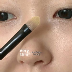 JIUQI | Flaw Concealing Makeup Brush