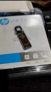 BARU flashdisk HP metal 32gb & usb hp besi 32gb /2GB/4GB/8GB/16GB/32GB