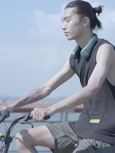 Quạt Đeo Cổ Tích Điện 3 Mức Gió Điều Chỉnh 48 Luồng Gió Xoay 360 Độ Sạc USB Tiện Lợi Pin Lithium 4000mAH