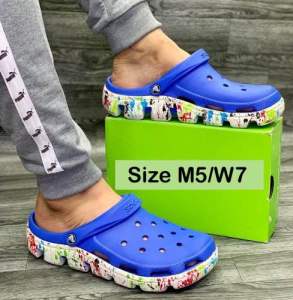 ‼️Sale‼️รองเท้า Crocs duet sport splastter graphic สีน้ำเงิน ขนาด m5/w7 สดใสรับsummer