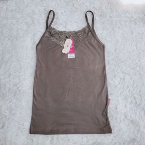 Miranda Tanktop V-Neck Renda Tali Kecil Bahan Rayon Grade A Art 7569 New