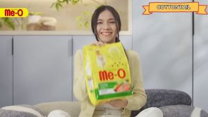 Makanan kucing Me-O Adult Chicken & Vegetable Repack 500gr