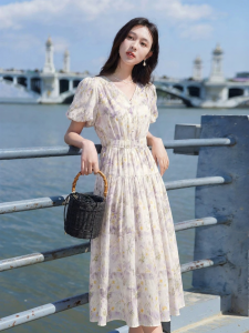 XIANGYING | Slim Fitting Elegant V-Neck Puff Sleeve Dress