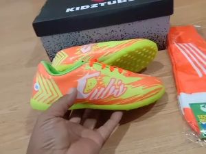 KIDZTUBS Sepatu Futsal Anak Laki Laki Size 28 29 30 31 32 33 34 35 36 37 TUBS1746110124
